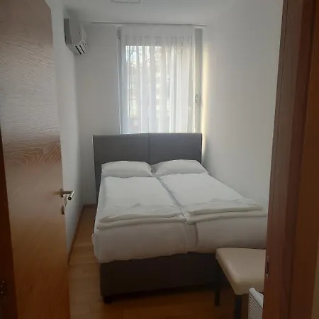 Centar Bulevar Ex Sa Garazom Banja Luka