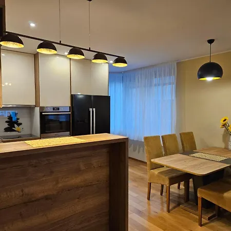 Appartamento Centar Bulevar Ex Sa Garazom