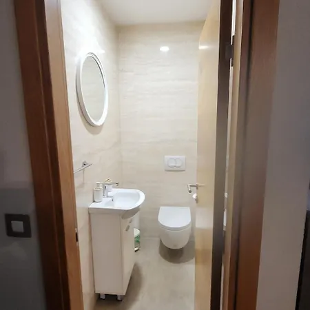 Centar Bulevar Ex Sa Garazom *